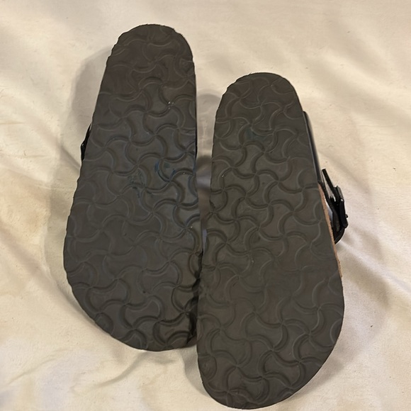 Birkenstock Gizeh Black Patent Leather Thong Sandals Size 36 - Picture 6 of 6